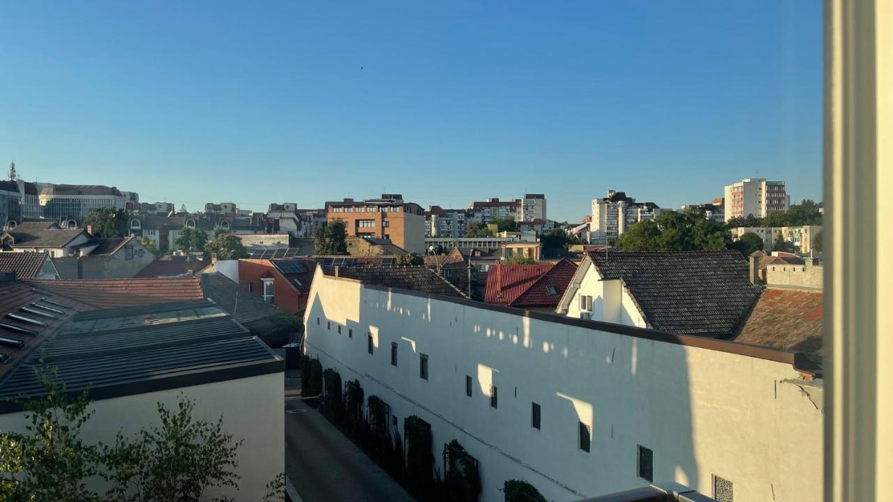 Crinului 12 Ms Διαμέρισμα Târgu-Mureş Εξωτερικό φωτογραφία